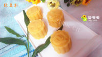美味的蒸出来的绿豆糕做法图解4)