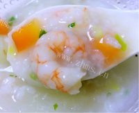 海鲜砂锅粥做法图解8)
