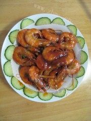 好吃的焖大虾做法图解3)