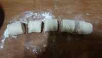 自制梅干菜肉饼做法图解4)