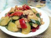 家常菜黄瓜炒五花肉