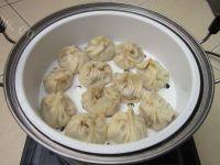 色味俱全的开封灌汤包