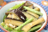 家常菜长豆角炒茄子