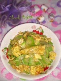色味俱佳的角瓜炒鸡蛋