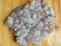 美味的水晶虾饺做法图解2)
