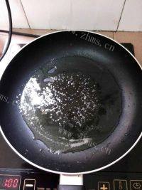 适量鸡蛋煎饼做法图解6)