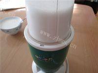 桂花杏仁奶豆腐做法图解3)