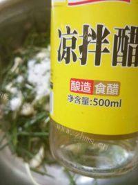 易做的韩式腌山蒜做法图解4)
