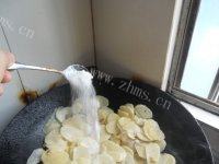 家常菜素炒土豆片做法图解5)