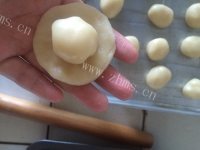 鲜美可口的肉松饼做法图解7)