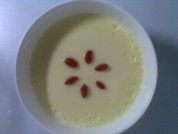 美味的牛奶蛋羹