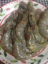 美味的油焖大虾做法图解1)