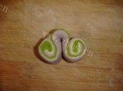 蝴蝶花卷做法图解6)