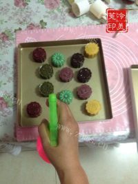 好吃的桃山月饼做法图解19)