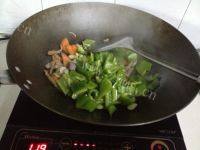 易做的青椒肉丝做法图解6)