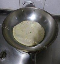 「DIY美食」葱花油饼做法图解7)