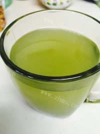 可口的糙米茶做法图解3)