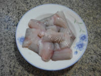 美味雪菜虾潺汤做法图解2)