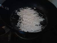 健康美食凉拌金针菇做法图解7)