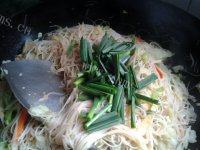 绿色食物之炒米粉做法图解13)