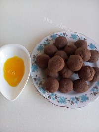 红豆沙菊花酥做法图解7)