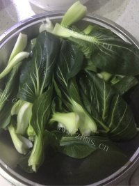 五味俱全的青菜豆腐做法图解1)