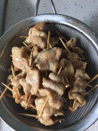 美味的牙签肉做法图解8)