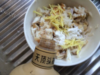 花生鱼蓉粥做法图解11)