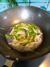 #爱美食#青椒炒香干
