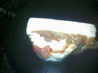 食欲满满的蒜香回锅肉做法图解1)