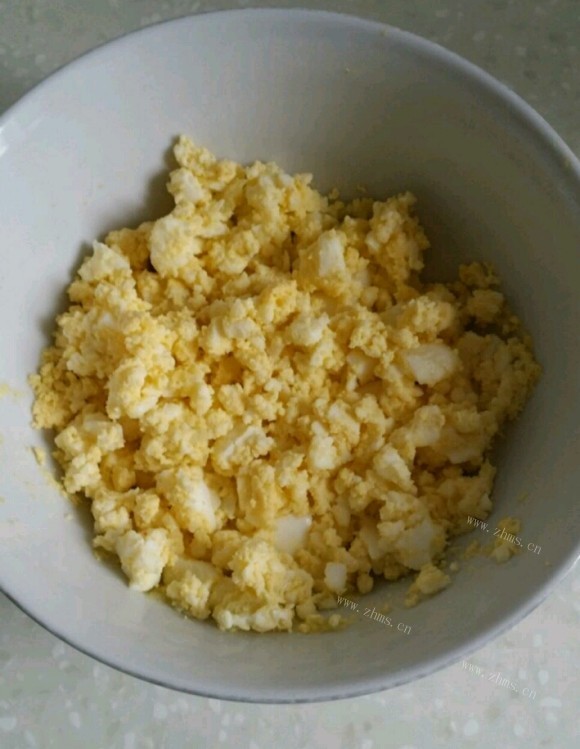 色香味俱全的蒜泥鸡蛋