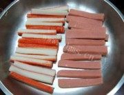 自制什锦寿司卷做法图解3)