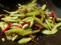 健康美食之芹菜炒肉丝