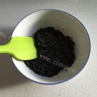 美味营养的黑芝麻汤圆做法图解6)