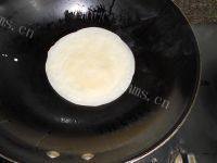 很有食欲的火腿鸡蛋卷做法图解9)