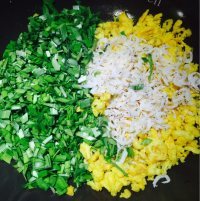 色味俱佳的韭菜盒子做法图解3)