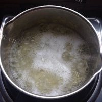 DIY排骨汤的做法图解五
