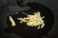 简易鸡丝蒿子秆做法图解4)
