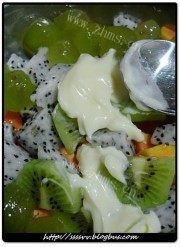 好吃不腻的杂果沙拉做法图解4)