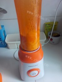 自制芒果慕斯杯做法图解3)