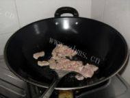 家常菜芦笋炒肉片做法图解3)