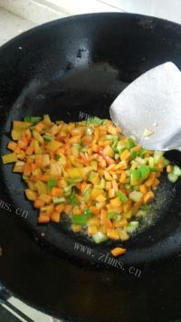 香喷喷的金银炒饭做法图解7)