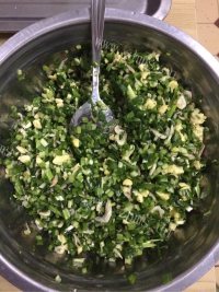 美味的韭菜鸡蛋饺做法图解5)