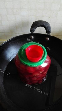 香甜红灯笼樱桃罐头做法图解8)