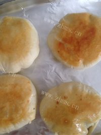 自制鲜肉酥饼做法图解9)