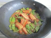 家常扁豆烧肉做法图解13)
