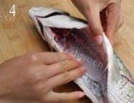 简单的清蒸草鱼做法图解4)