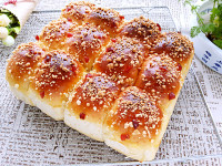 美味营养的奶酥粒餐包做法图解15)