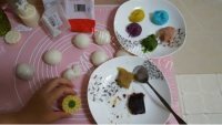 美味的五彩冰皮月饼做法图解4)