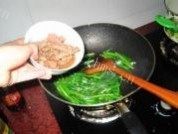 牛肉炒韭苔做法图解10)